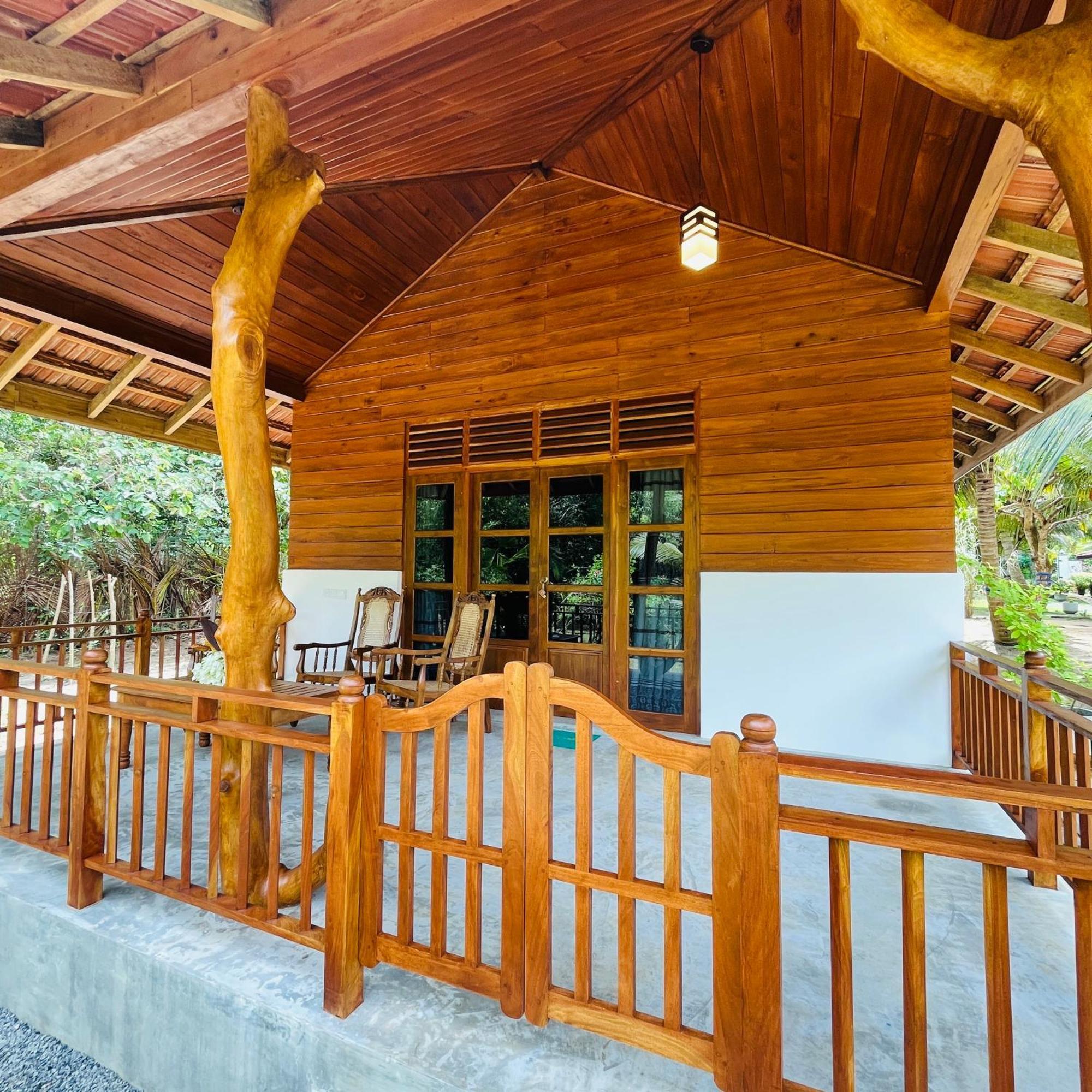Hanguk Lanka Lagoon Villa Tangalle Exterior foto
