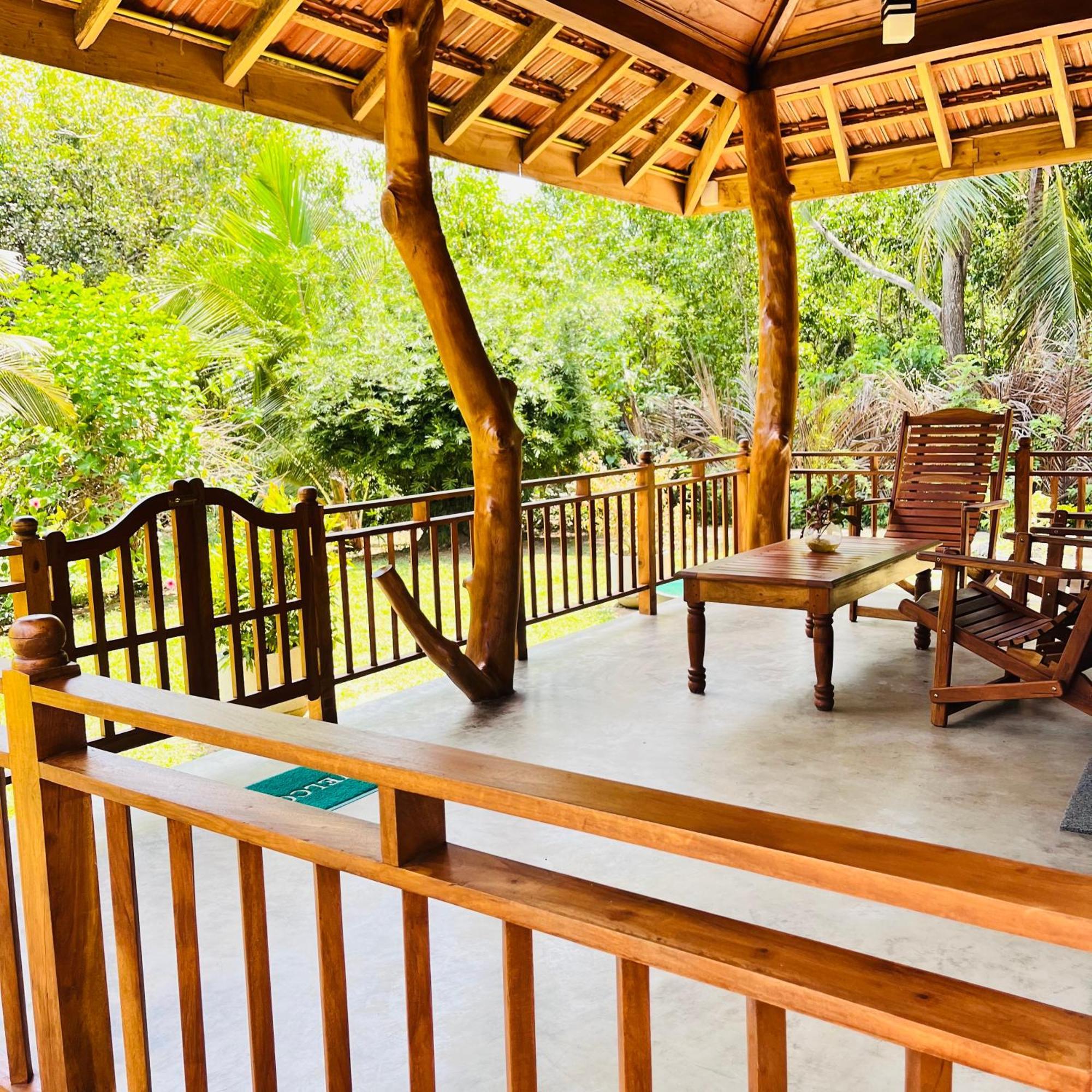 Hanguk Lanka Lagoon Villa Tangalle Exterior foto