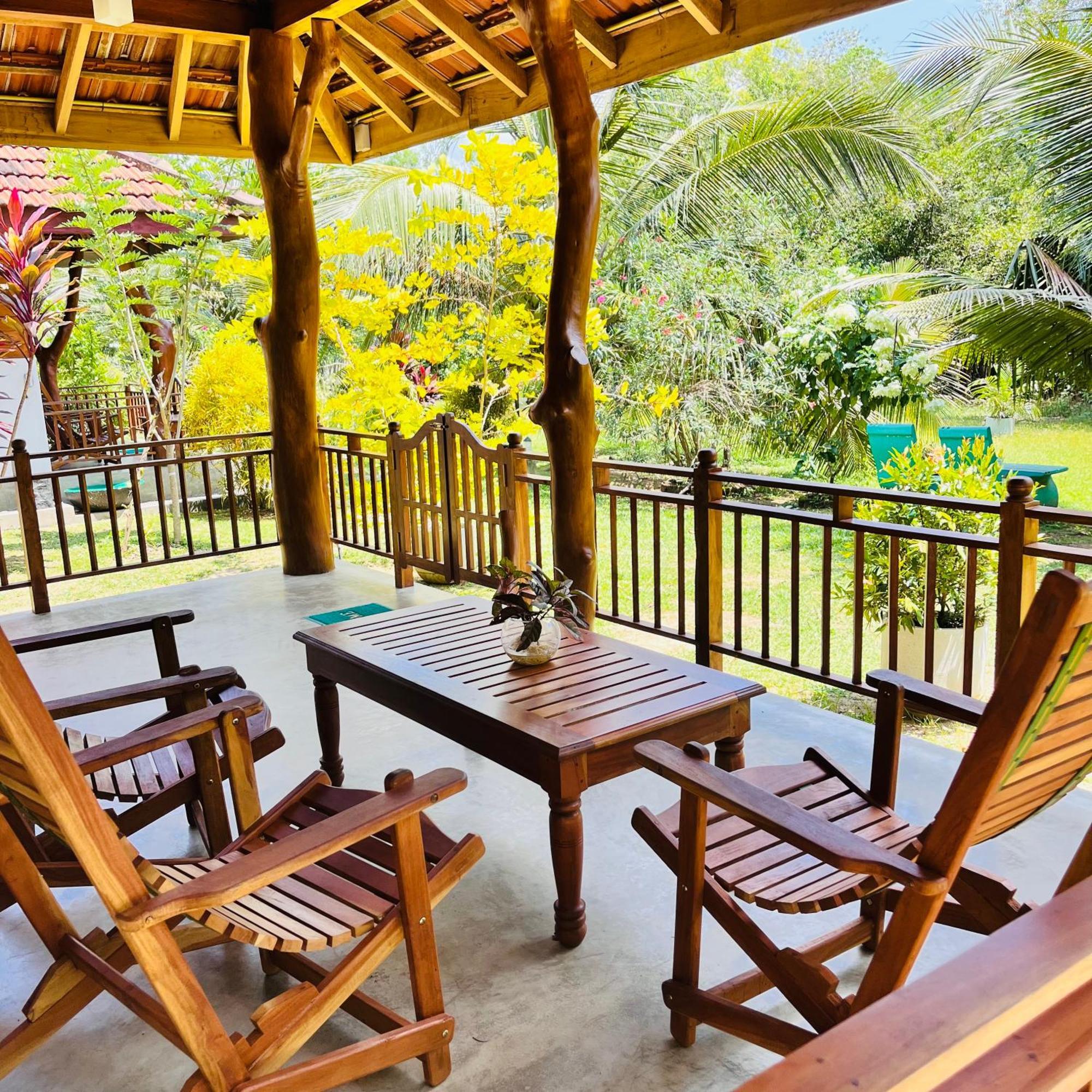 Hanguk Lanka Lagoon Villa Tangalle Exterior foto