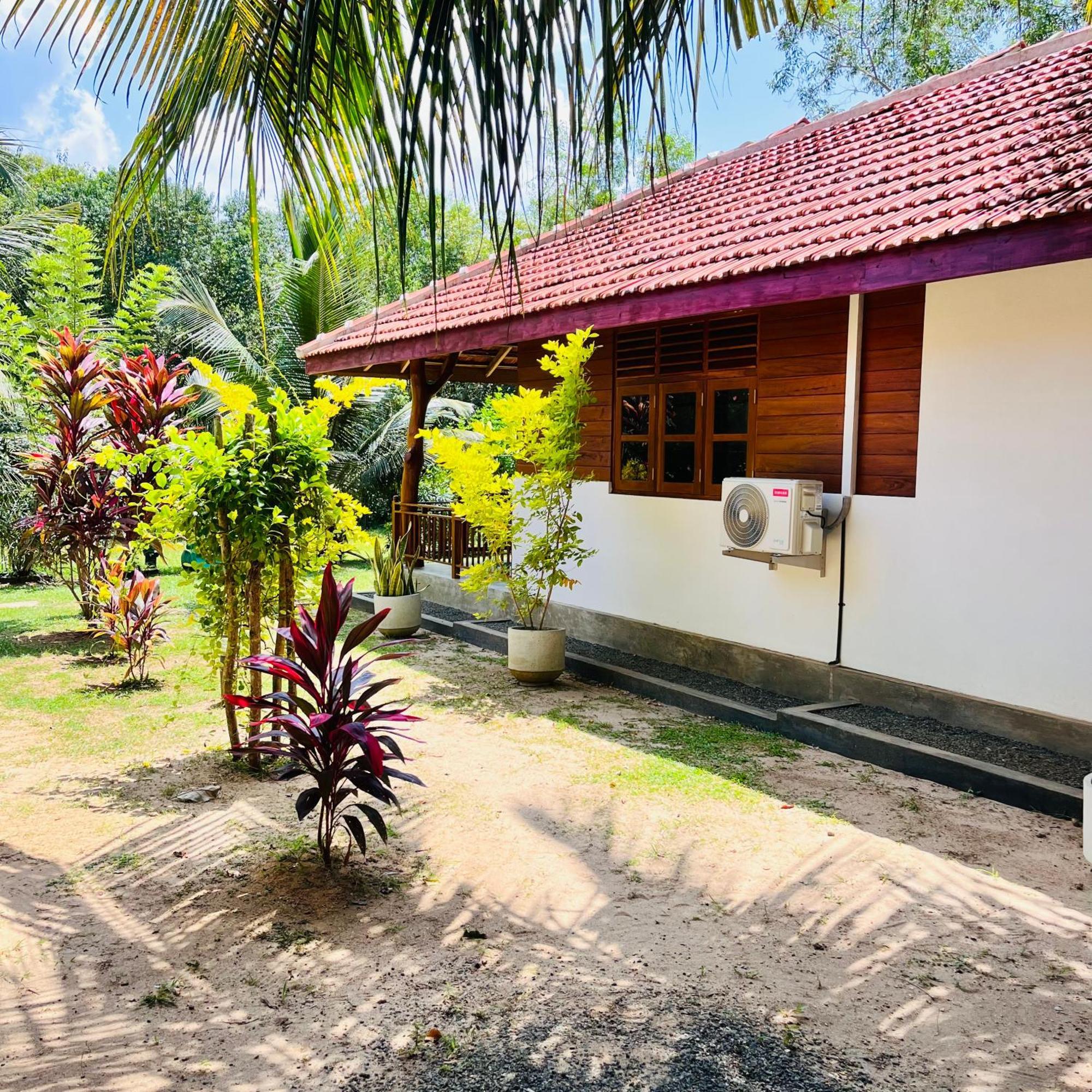 Hanguk Lanka Lagoon Villa Tangalle Exterior foto